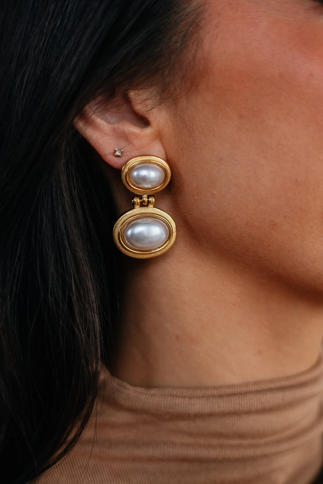 Darby Pearl Earrings