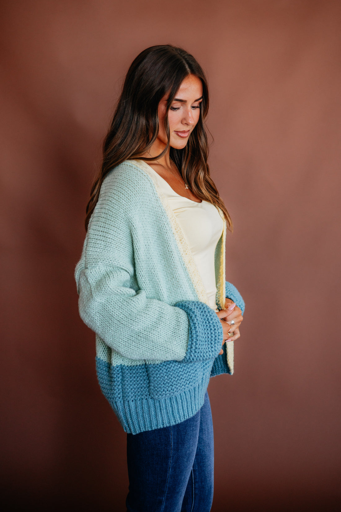 #color_dusty-mint