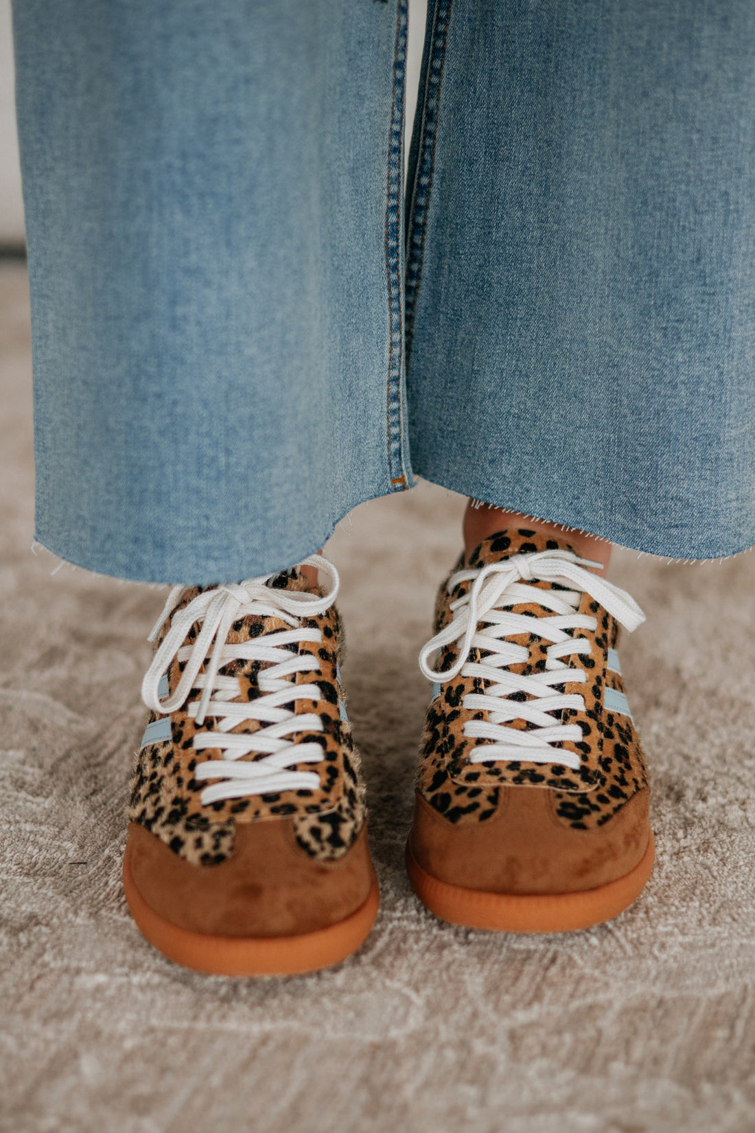 #color_leopard-blue