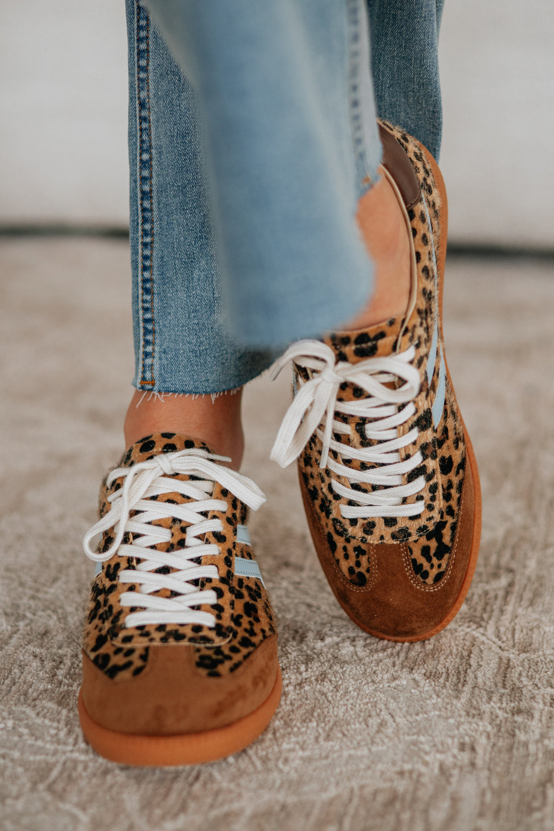 #color_leopard-blue
